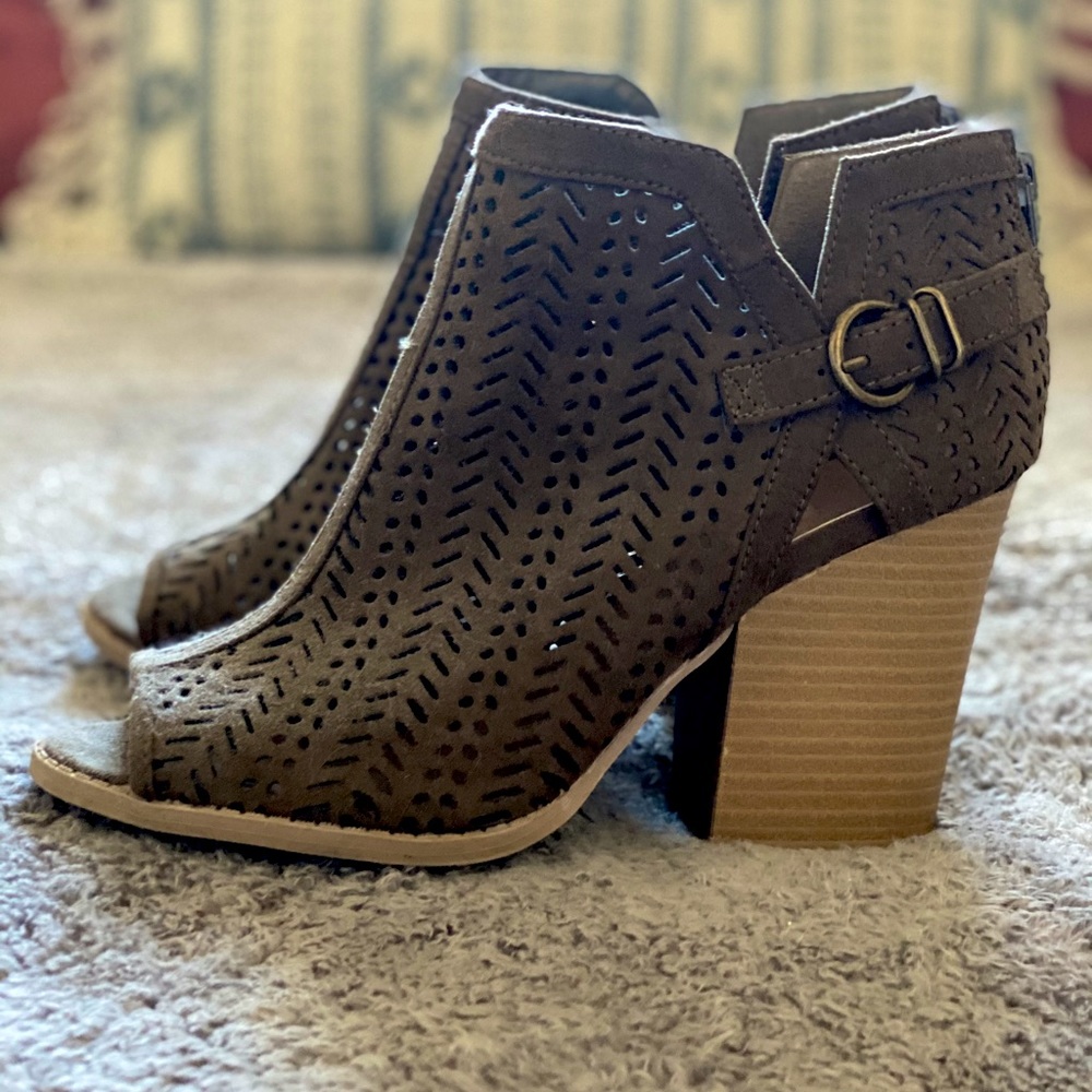 Heeled open toe booties
